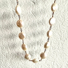 Load image into Gallery viewer, Very Lucky Penny Pearl Necklace