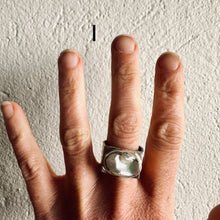 Load image into Gallery viewer, Piper Pearl & Copper Ring