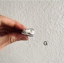 Load image into Gallery viewer, Piper Pearl & Copper Ring