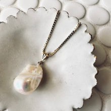 Load image into Gallery viewer, Rosie Pearl Necklace