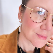 Load image into Gallery viewer, Pip Keshi Pearl Studs