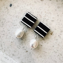 Load image into Gallery viewer, Square Pinstripe Polymer + Pearl