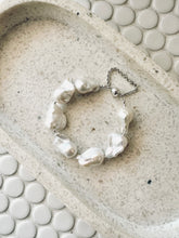 Load image into Gallery viewer, Estella Flameball Pearl Bracelet
