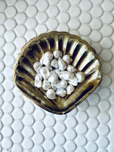 Load image into Gallery viewer, Estella Flameball Pearl Bracelet
