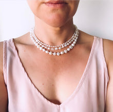 Load image into Gallery viewer, Daily Pearl Choker - Short
