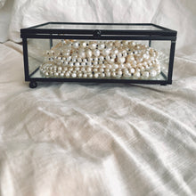Load image into Gallery viewer, Dainty Pearl Choker - Long
